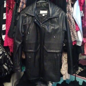 SONOMA Vintage calfskin layered coat..blacker than pics fits S to M.see measure